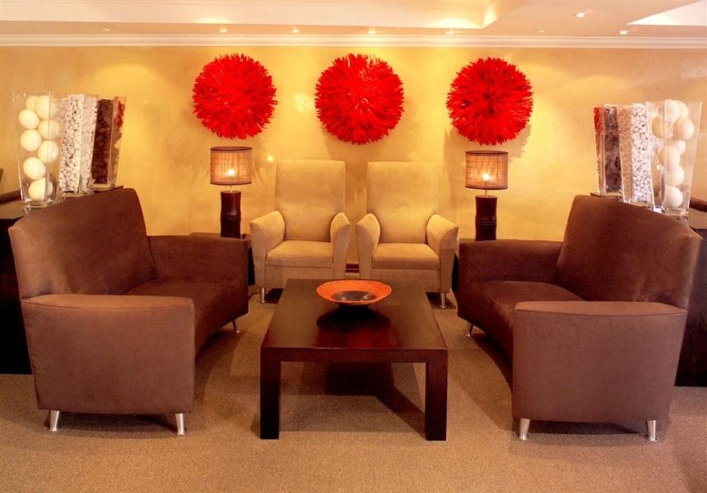 Peermont Mondior Hotel Gaborone Buitenkant foto